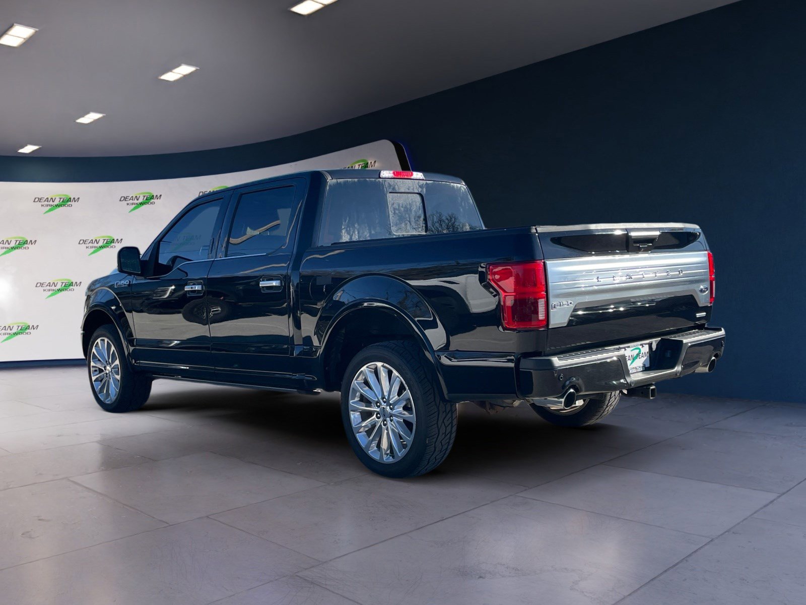 Used 2019 Ford F150 Limited image 4