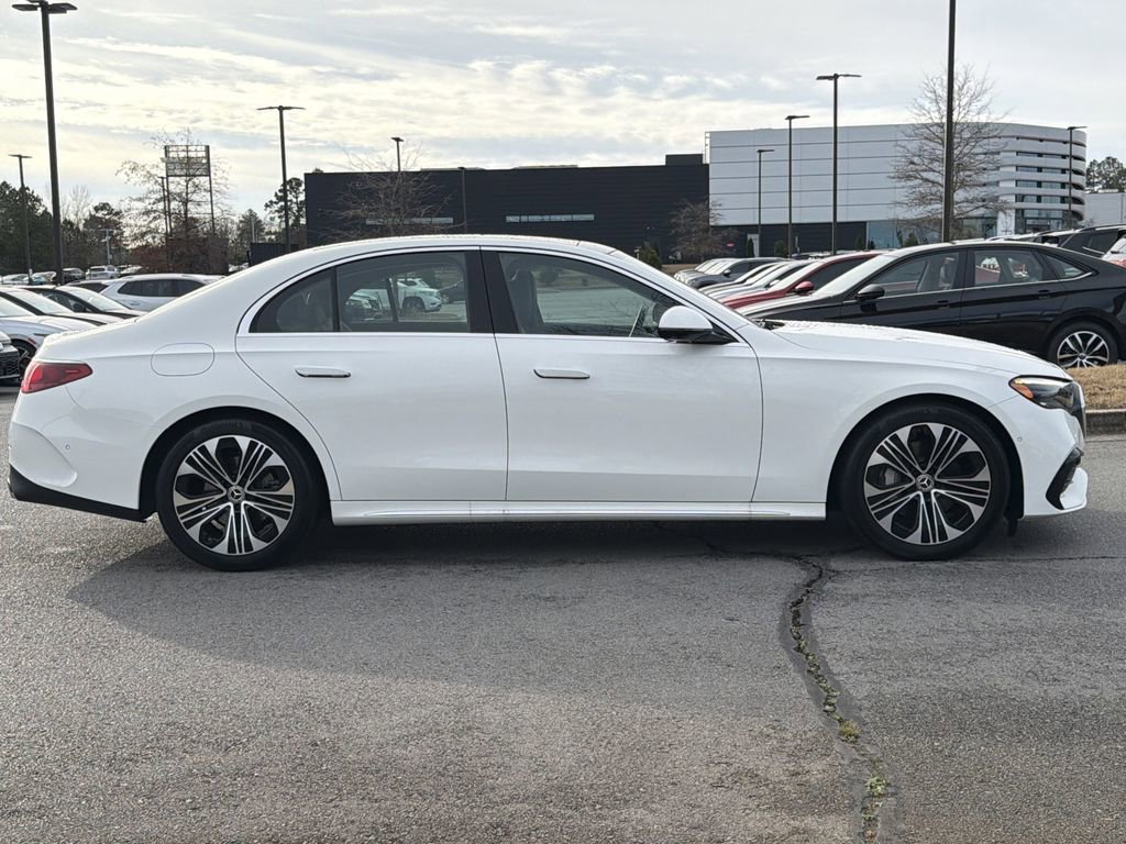 Certified 2025 Mercedes-Benz E 350 4MATIC Sedan image 6