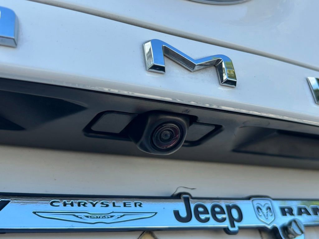 Used 2023 Toyota Camry LE image 26