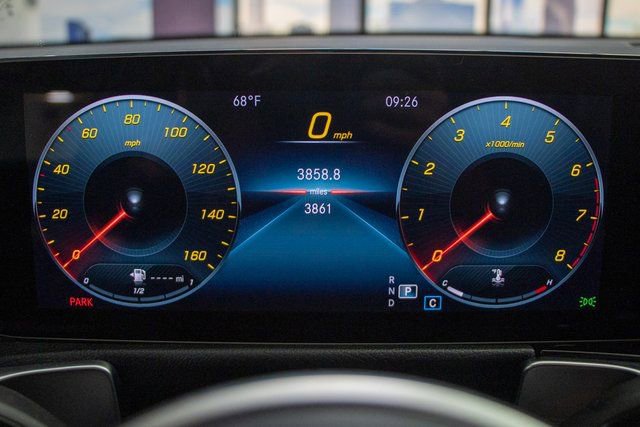 Certified 2023 Mercedes-Benz GLB 250 4MATIC image 19
