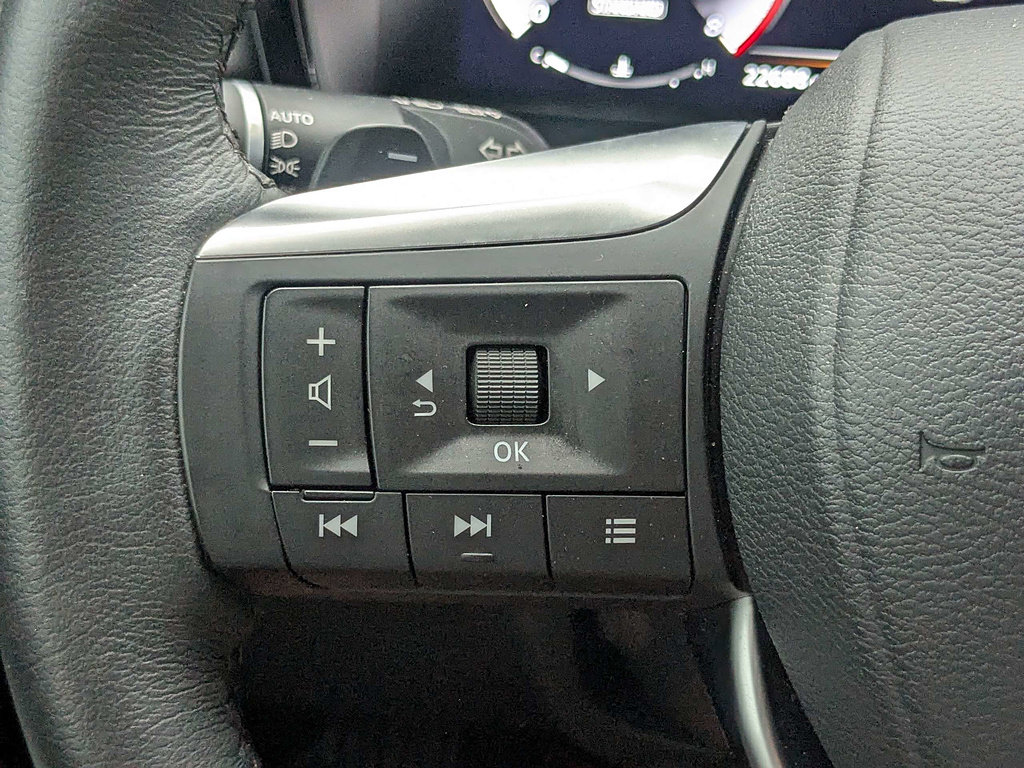 Used 2025 INFINITI QX60 Luxe w/ Cargo Package FWD image 27