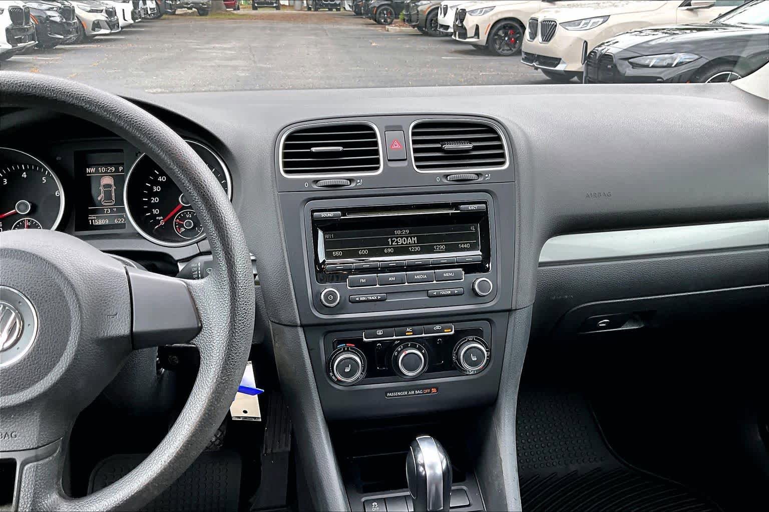 Used 2012 Volkswagen Golf 4-Door FWD image 7
