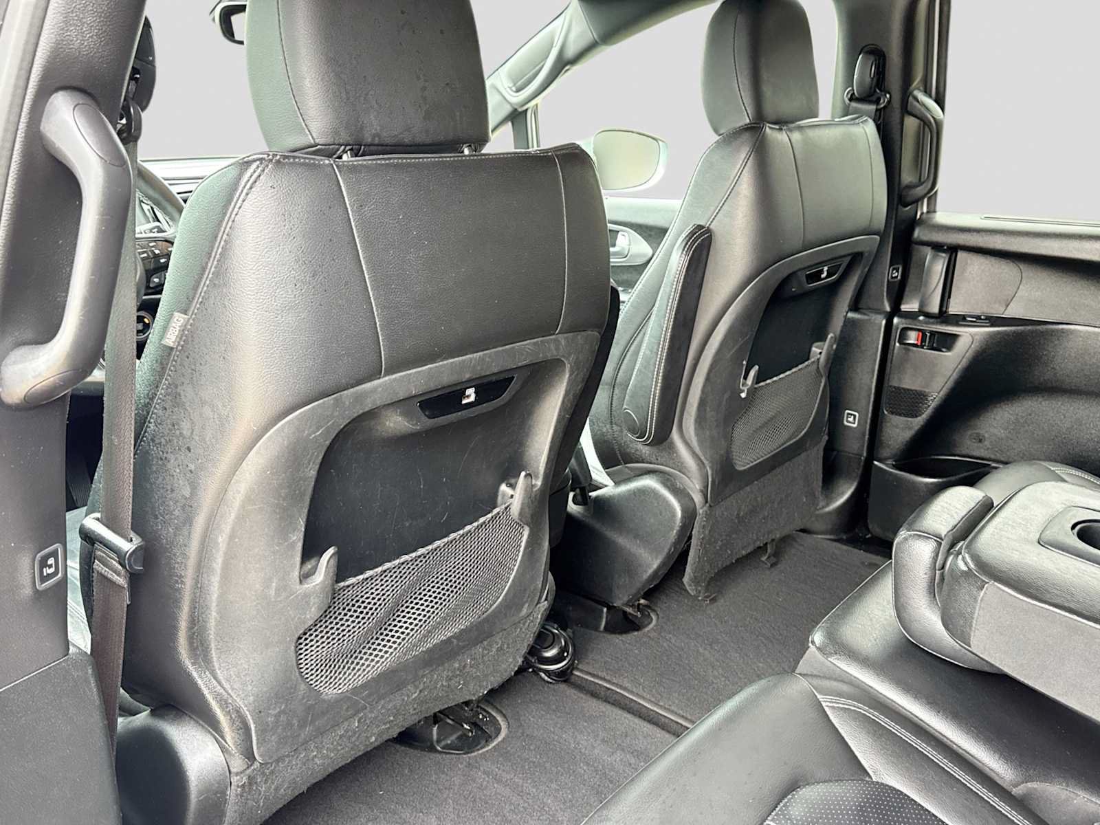 Used 2018 Chrysler Pacifica Touring-L w/ Advanced Safetytec Group FWD image 17