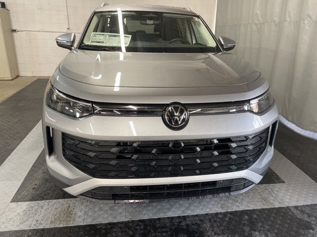 New 2026 Volkswagen Tiguan S AWD/4WD image 1