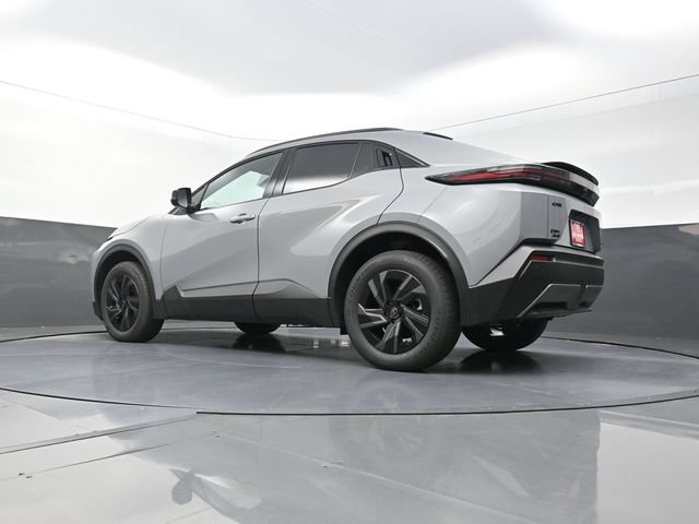 New 2026 Toyota C-HR AWD/4WD image 32