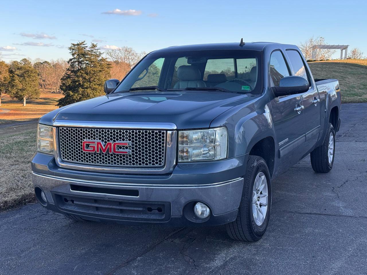 Used 2012 GMC Sierra 1500 SLT w/ SLT Convenience Package image 3