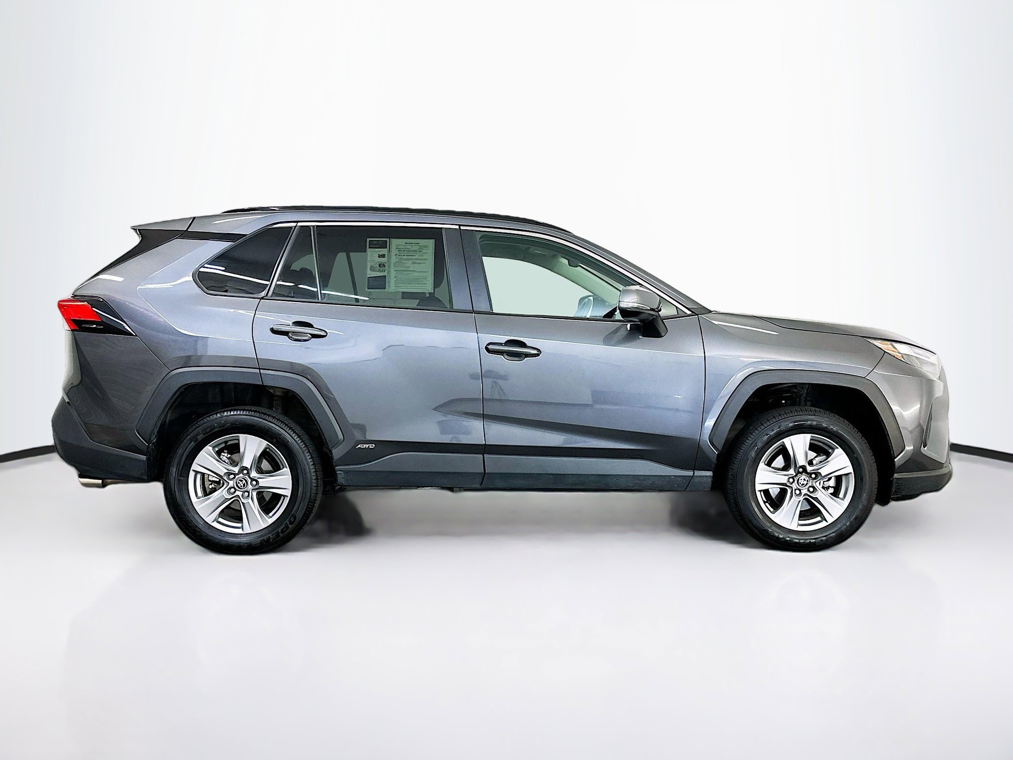 Used 2025 Toyota RAV4 XLE image 10