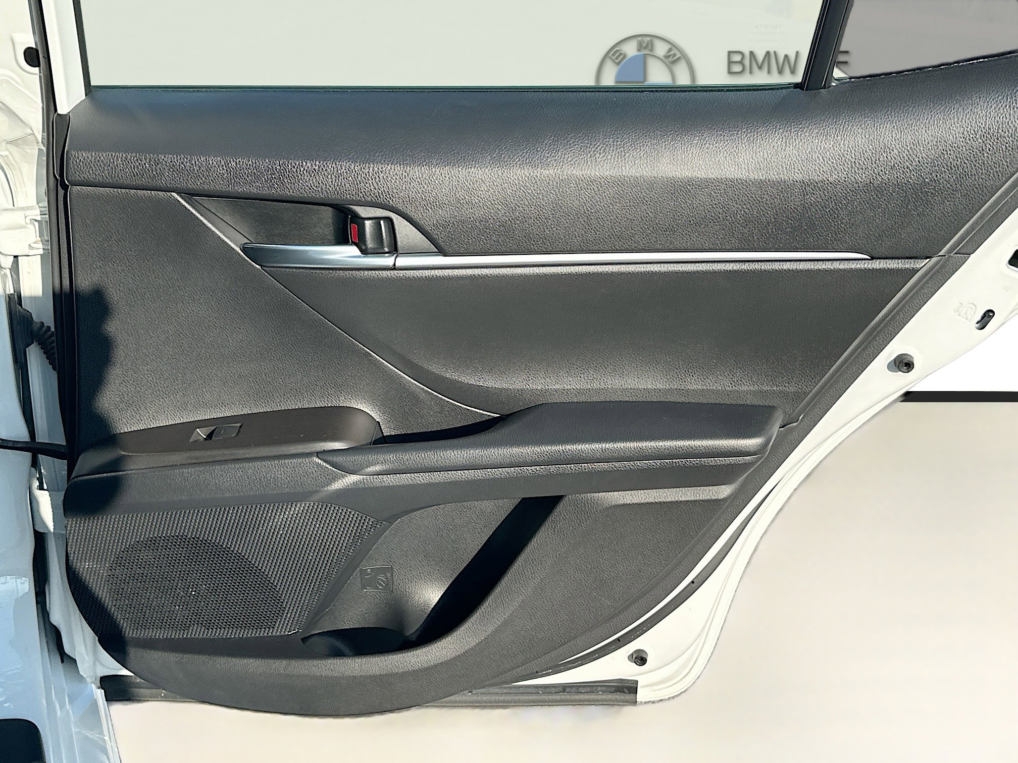 Used 2023 Toyota Camry SE image 29