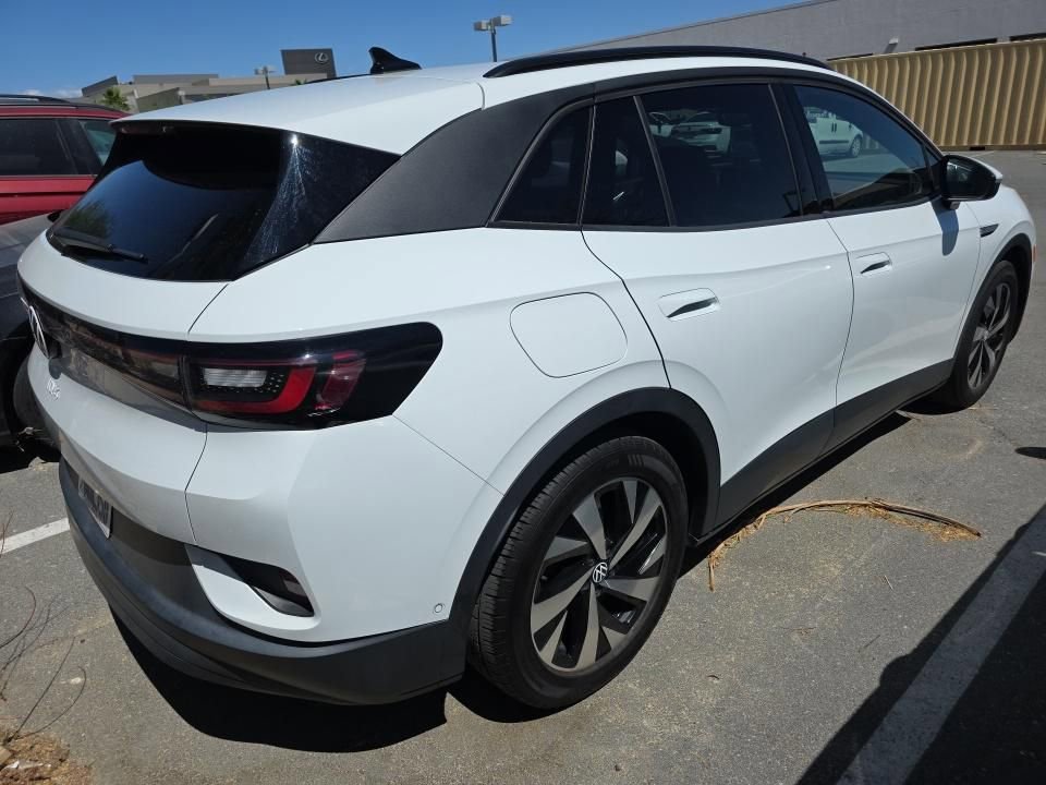 Used 2023 Volkswagen ID.4 Pro image 2
