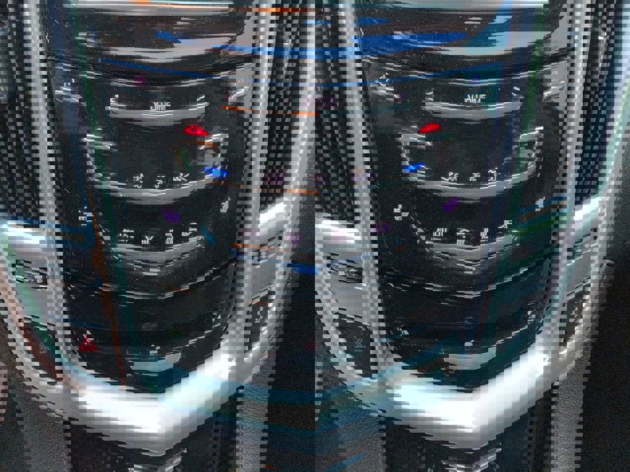 Used 2016 Cadillac SRX Performance w/ Midnight Edition Package image 18