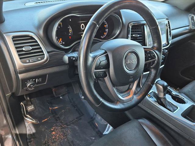 Used 2019 Jeep Grand Cherokee Altitude AWD/4WD image 30