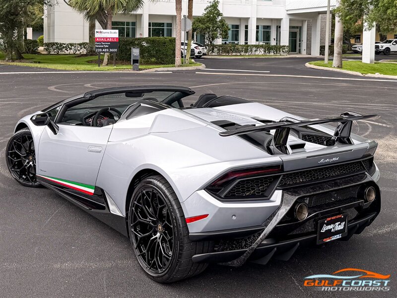 Used 2019 Lamborghini Huracan Performante AWD/4WD image 45
