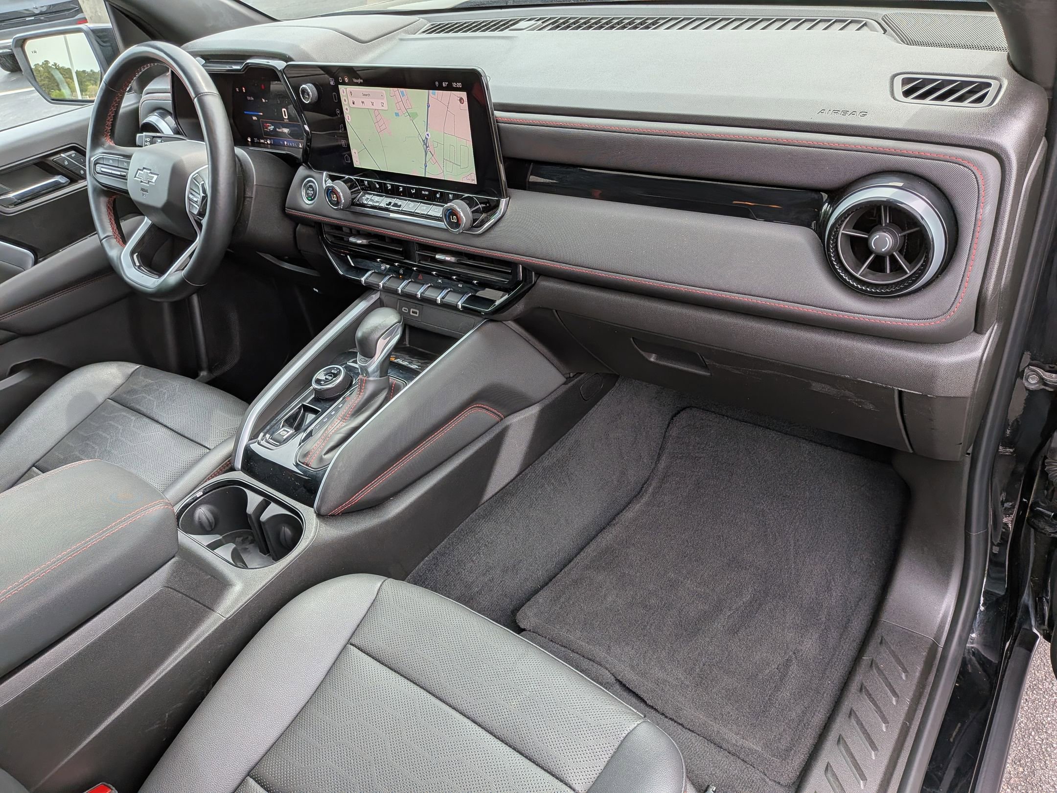 Used 2024 Chevrolet Colorado Z71 w/ Z71 Convenience Package 2 image 37