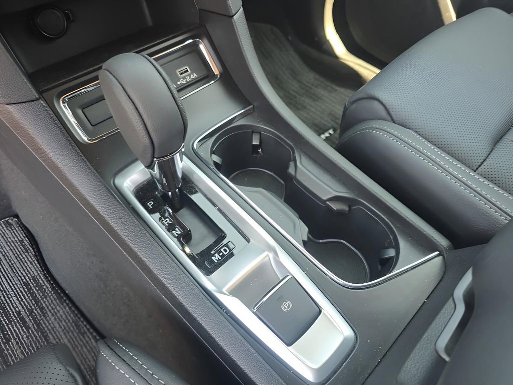 Used 2024 Subaru Ascent Limited image 13