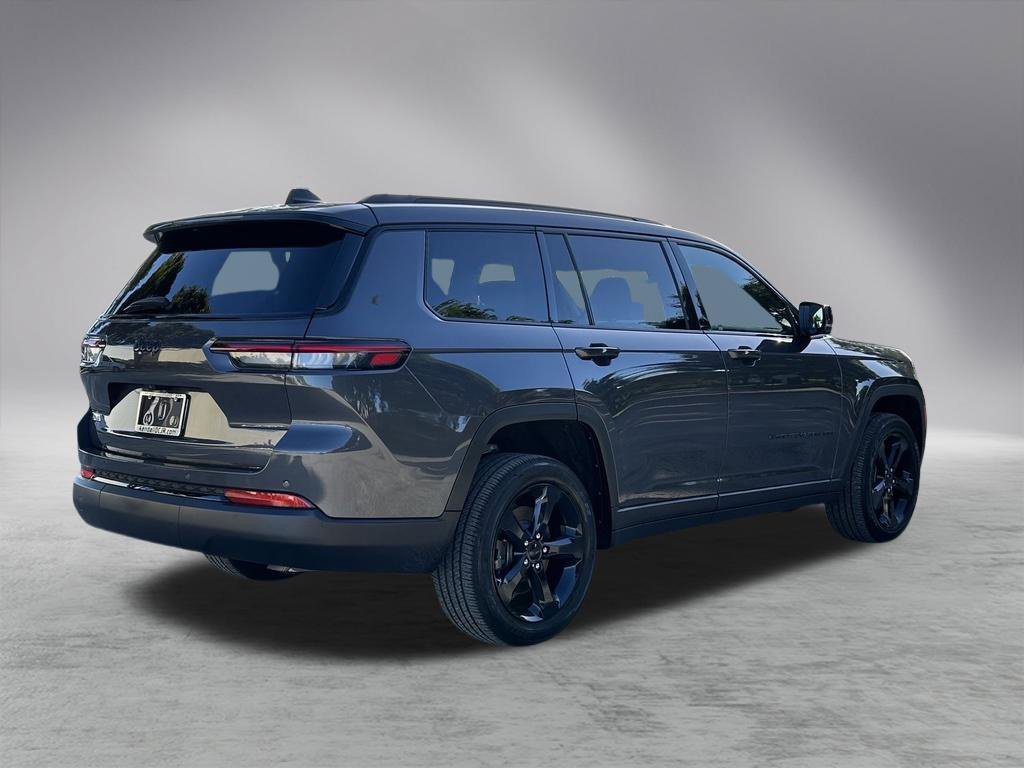 Certified 2025 Jeep Grand Cherokee L Altitude RWD image 5