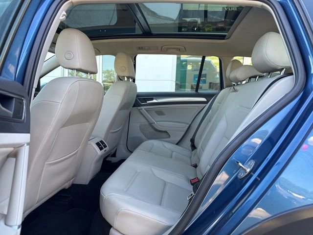 Used 2018 Volkswagen Golf Alltrack SE AWD/4WD image 22