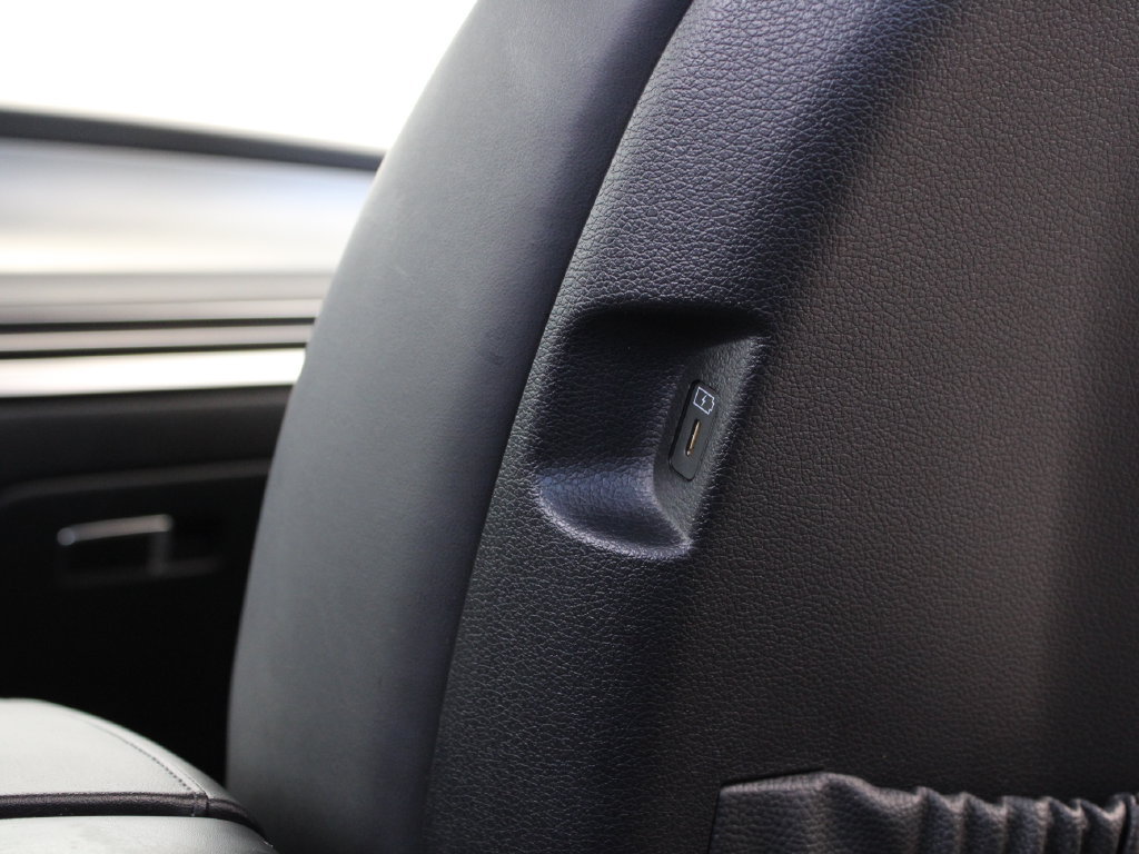 Used 2023 Hyundai Palisade SEL FWD image 32