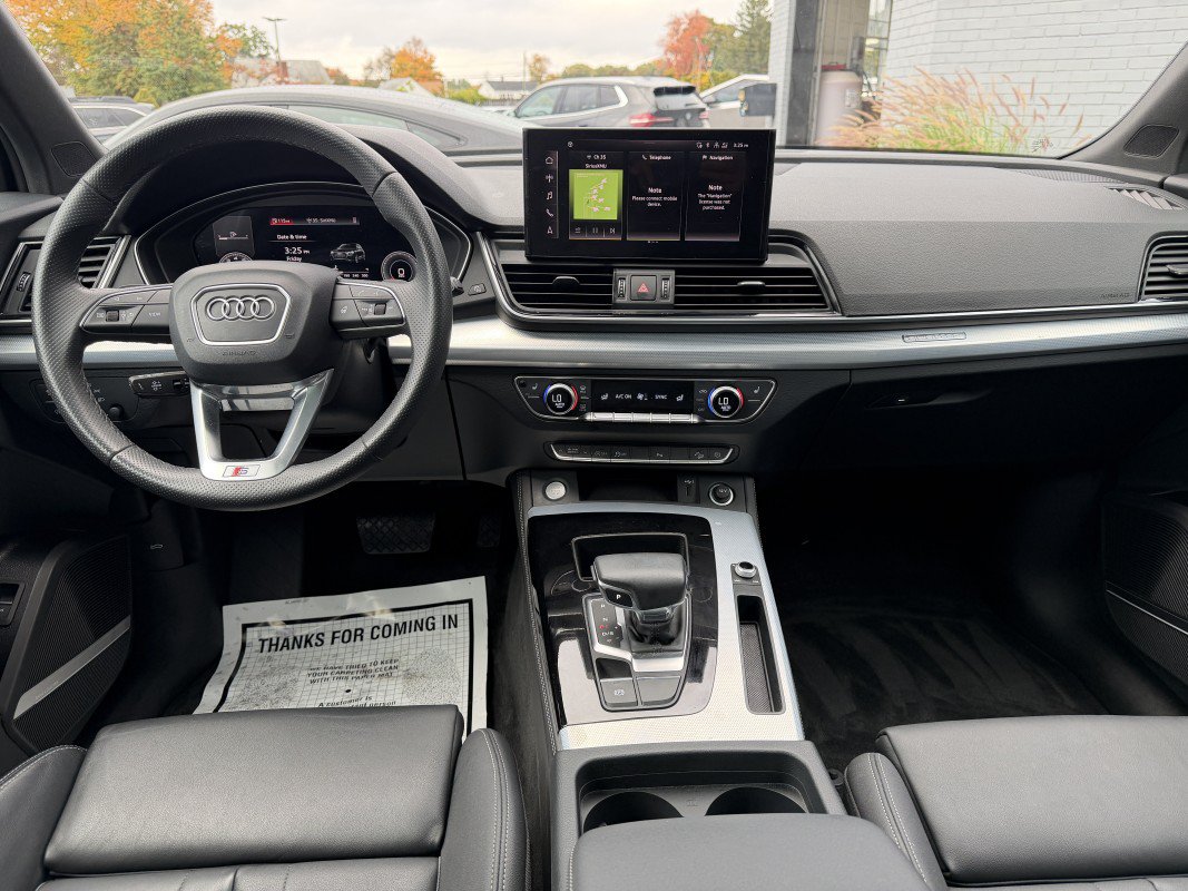 Used 2024 Audi Q5 2.0T Premium Plus w/ Premium Plus Package AWD/4WD image 33