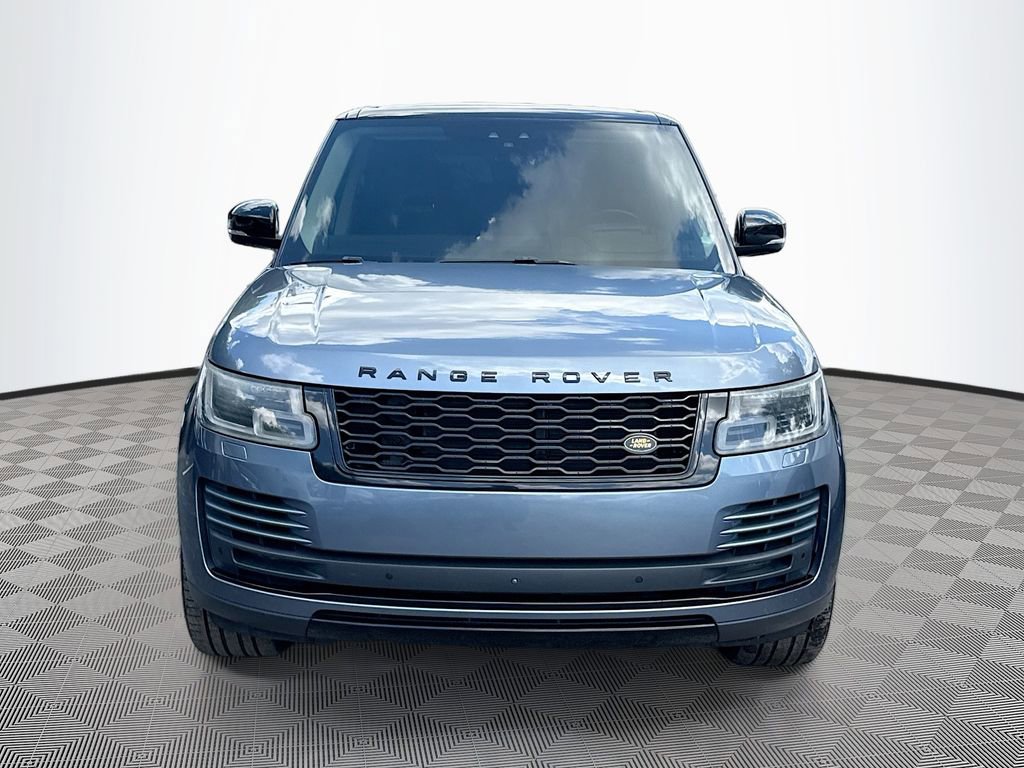 Used 2019 Land Rover Range Rover Supercharged AWD/4WD image 2