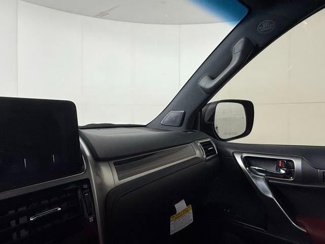 Used 2023 Lexus GX 460 Premium image 16