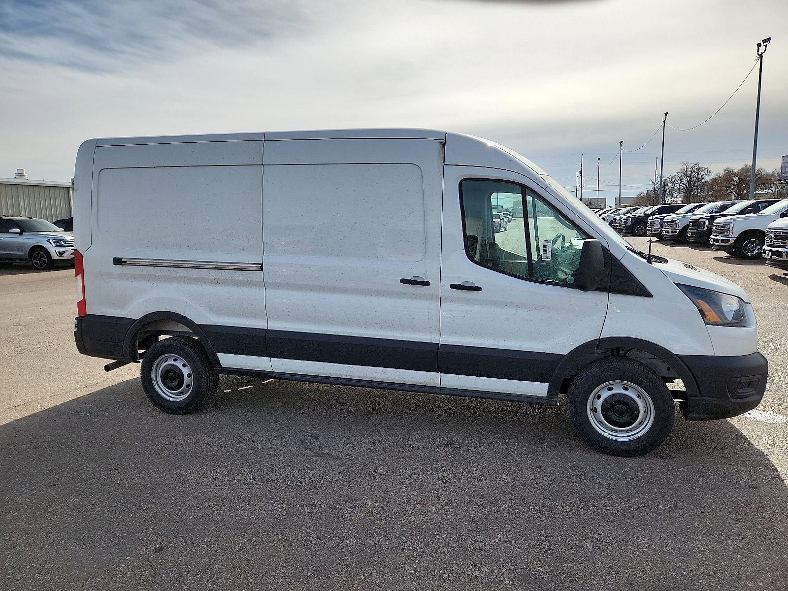 New 2026 Ford Transit 250 148 Medium Roof RWD image 5