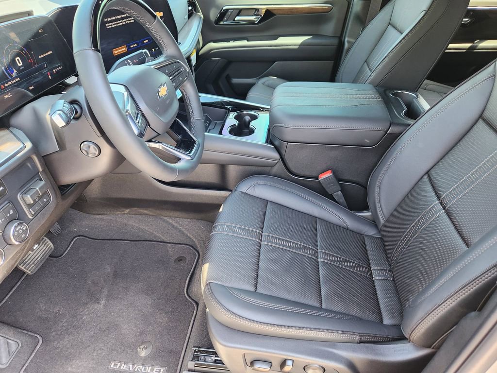 New 2026 Chevrolet Tahoe High Country AWD/4WD image 8
