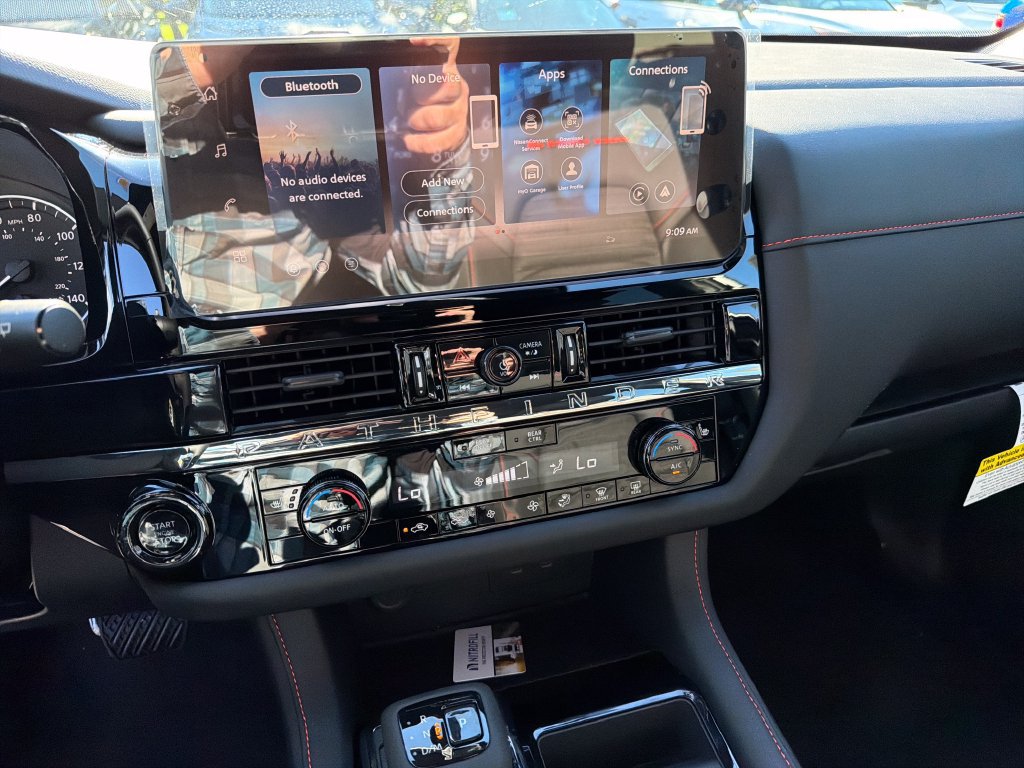 New 2026 Nissan Pathfinder Rock Creek AWD/4WD image 24