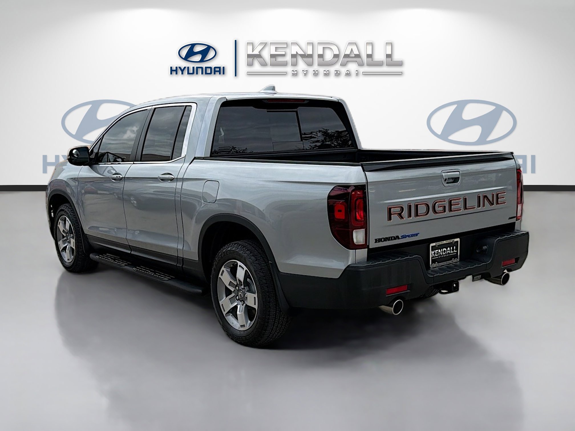 Used 2025 Honda Ridgeline RTL image 4