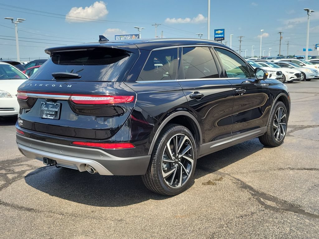 Certified 2024 Lincoln Corsair Reserve w/ Equipment Group 201A AWD/4WD image 4
