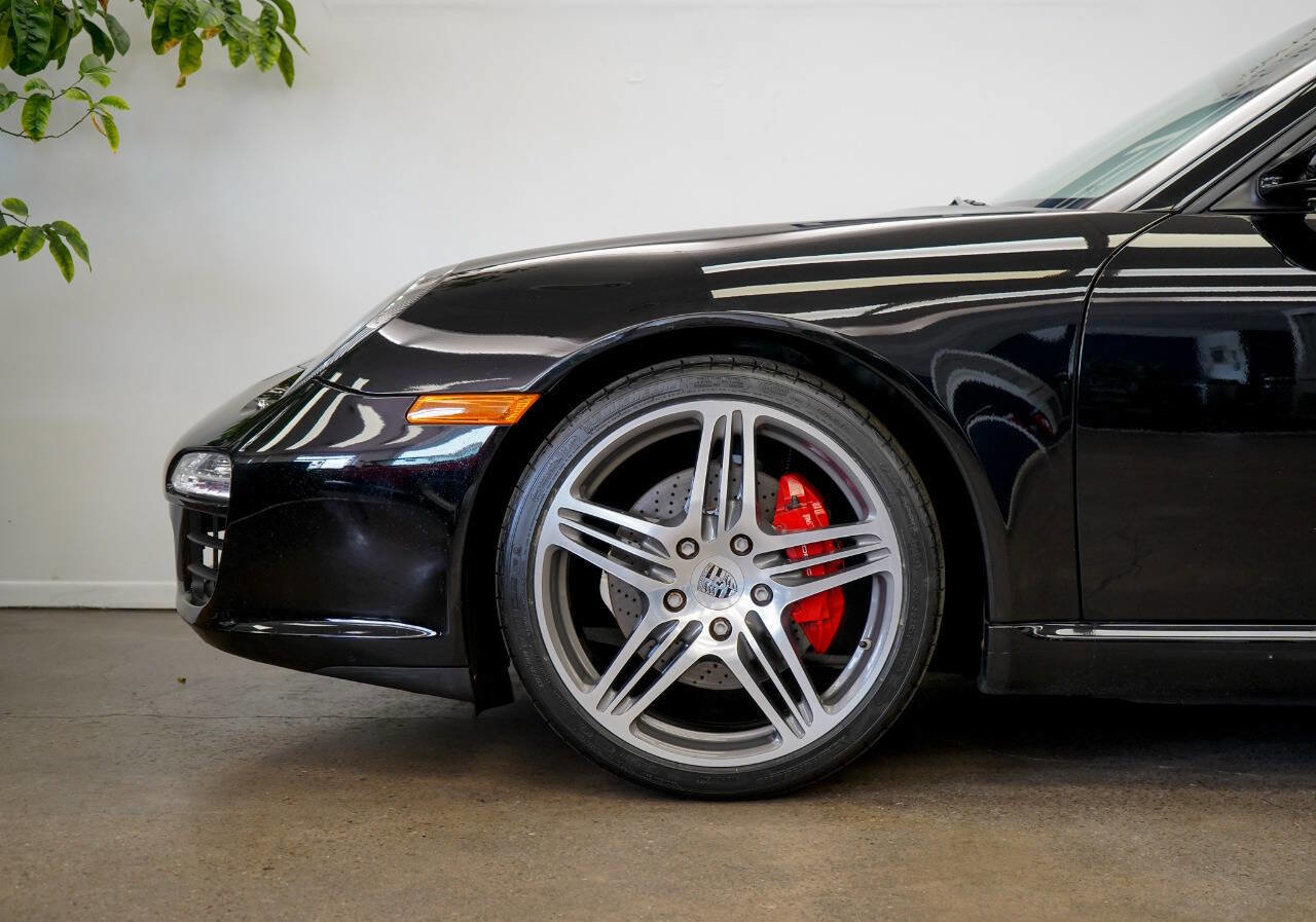 Used 2009 Porsche 911 Carrera S image 8