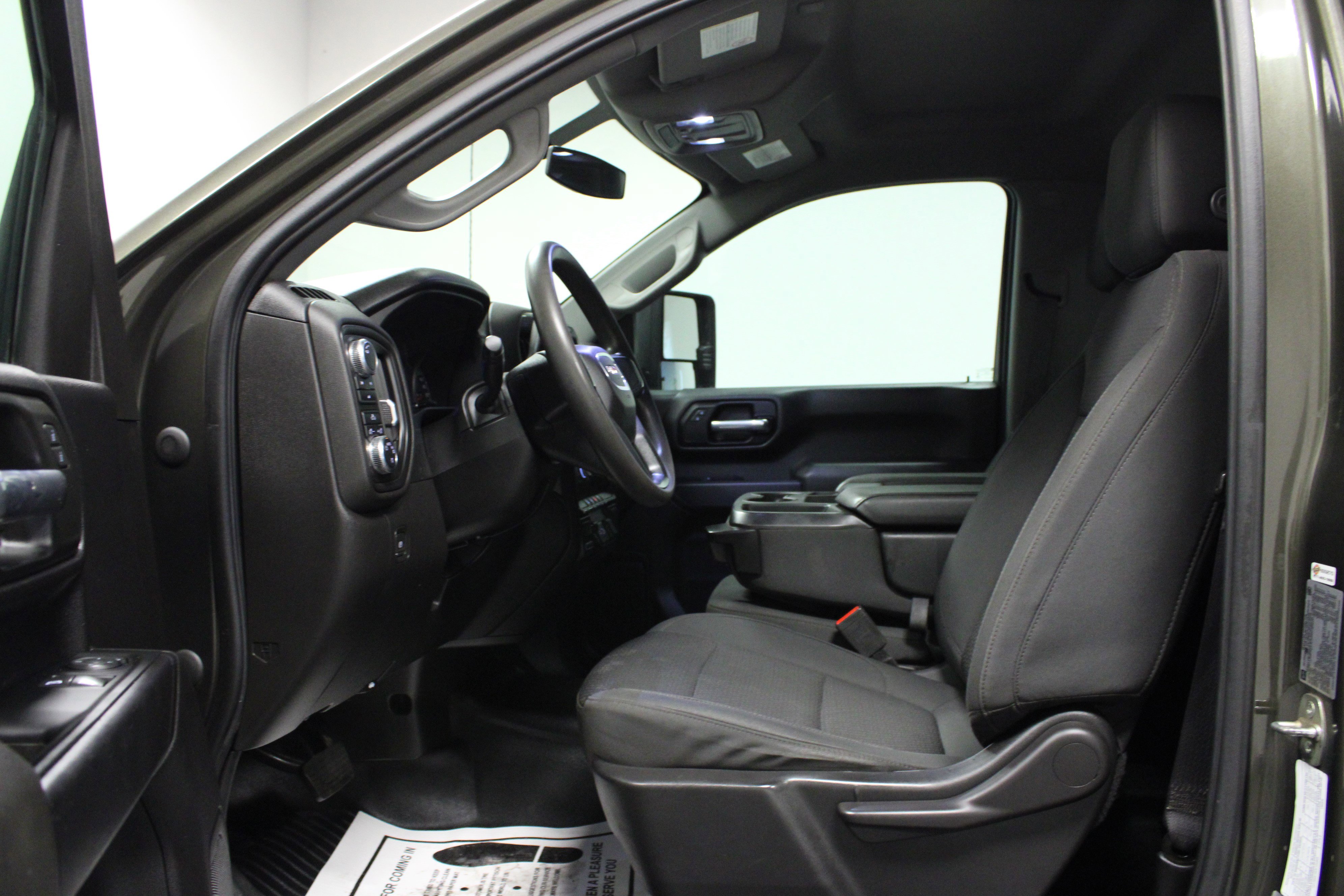 Used 2023 GMC Sierra 3500 Pro image 12