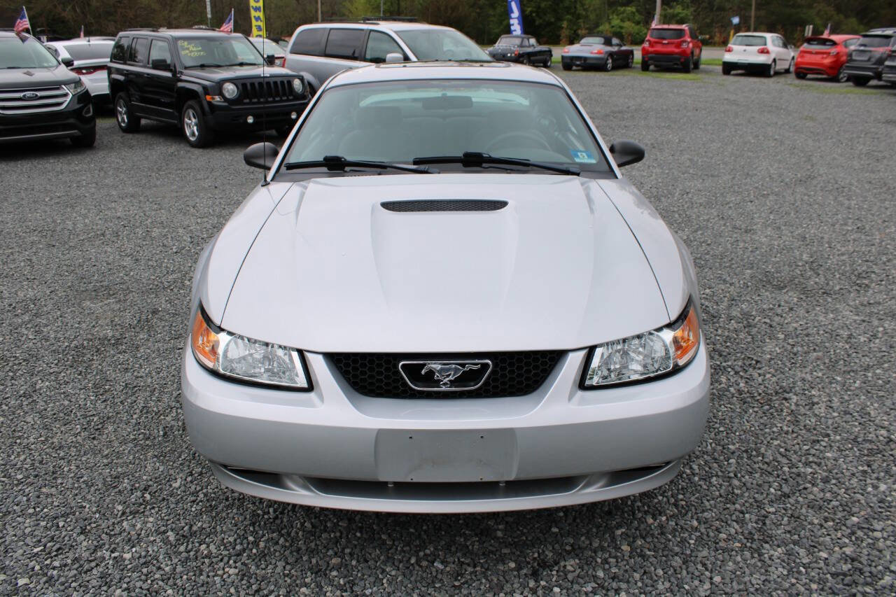 Used 2000 Ford Mustang Coupe RWD image 3