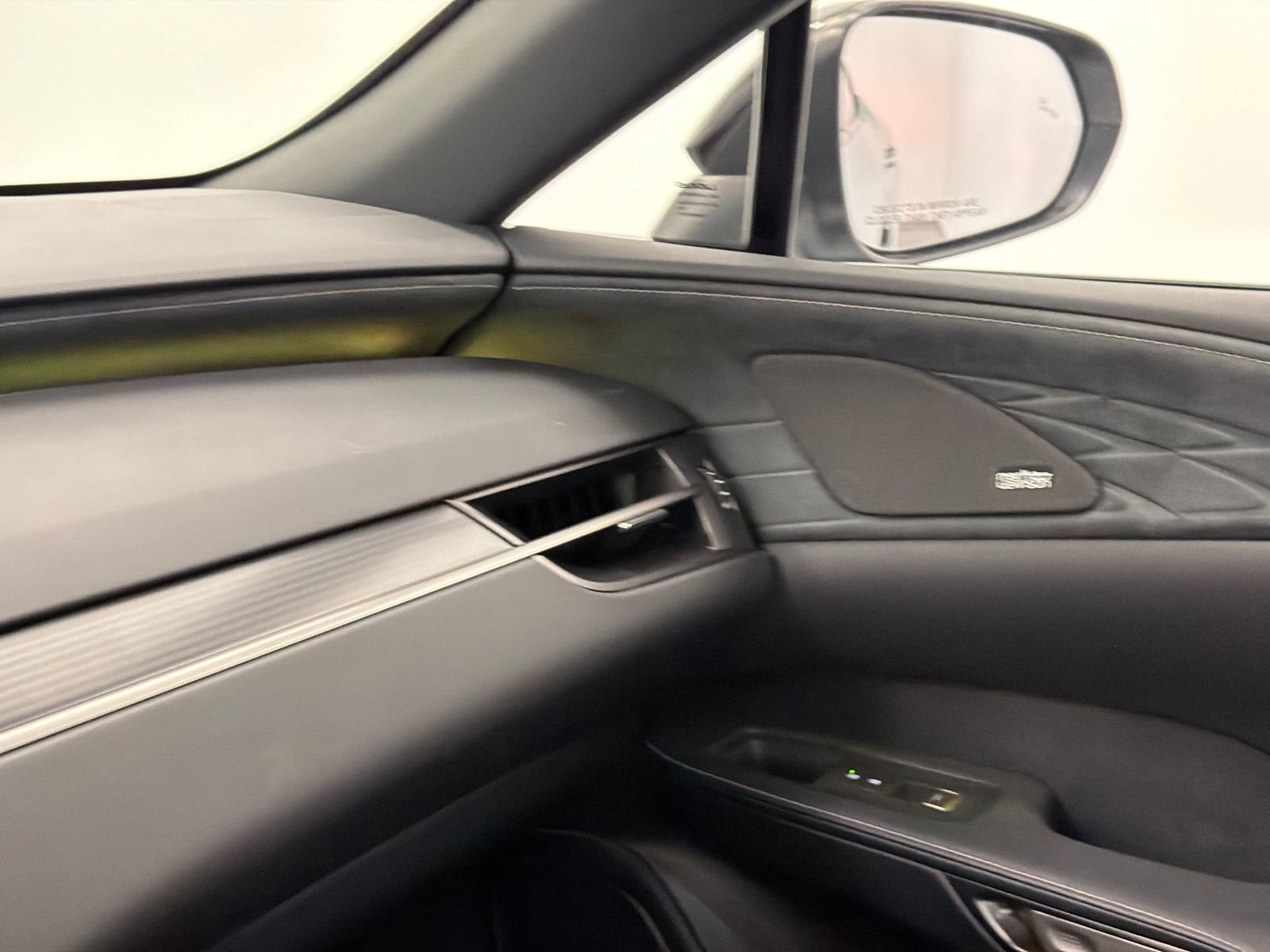 Used 2024 Lexus RX 500h F Sport w/ Convenience Package image 31