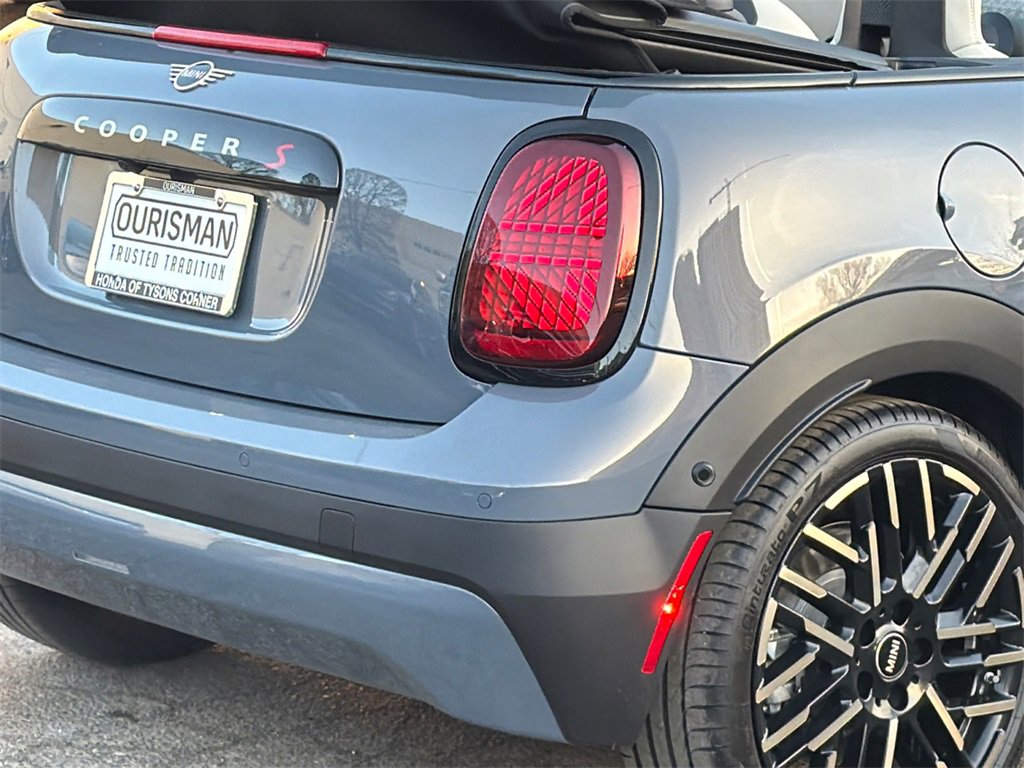 Used 2025 MINI Cooper S image 7