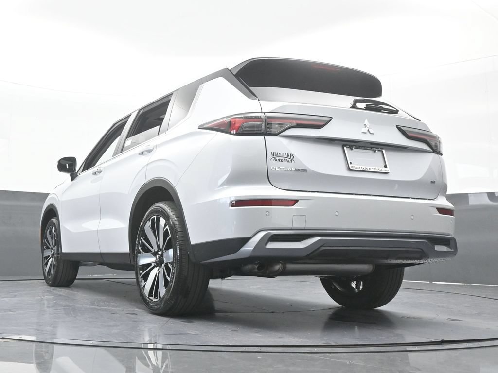 New 2026 Mitsubishi Outlander SE FWD image 66