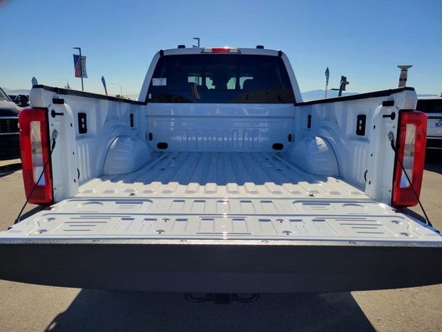 New 2026 Ford F250 XLT w/ FX4 Off-Road Package image 10