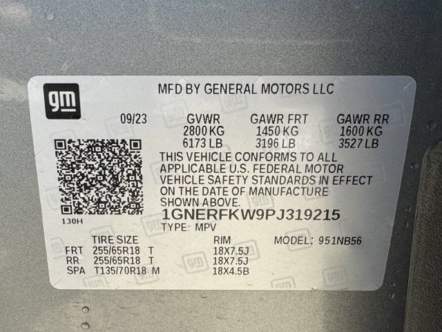 Used 2023 Chevrolet Traverse LS FWD image 37