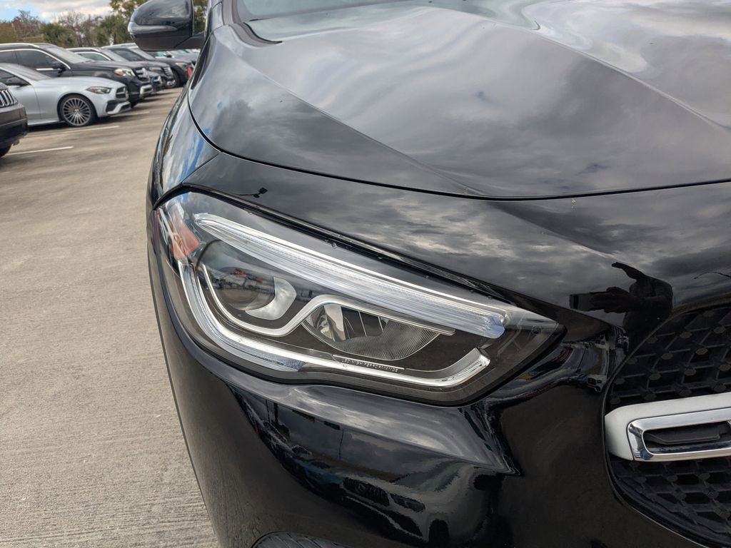 Certified 2022 Mercedes-Benz GLA 250 4MATIC image 7