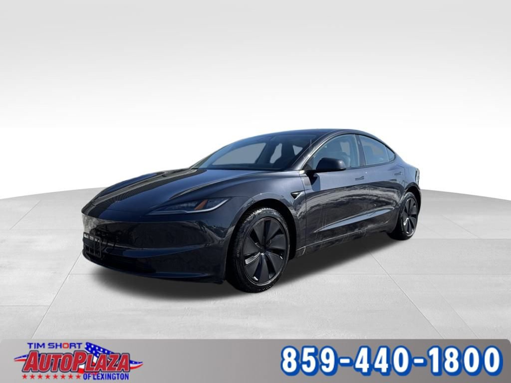 Used 2024 Tesla Model 3 Standard Range image 1