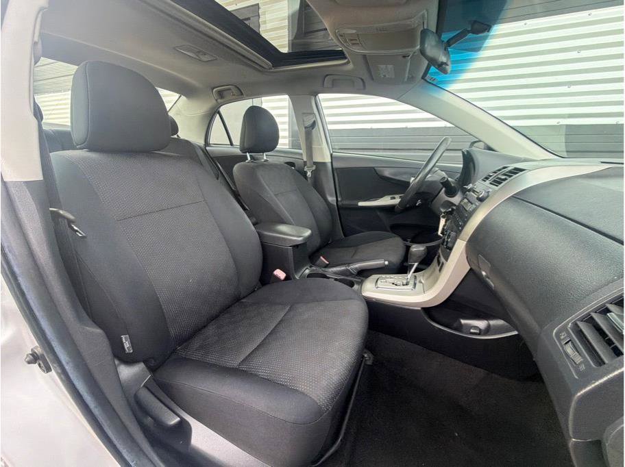 Used 2010 Toyota Corolla S FWD image 19