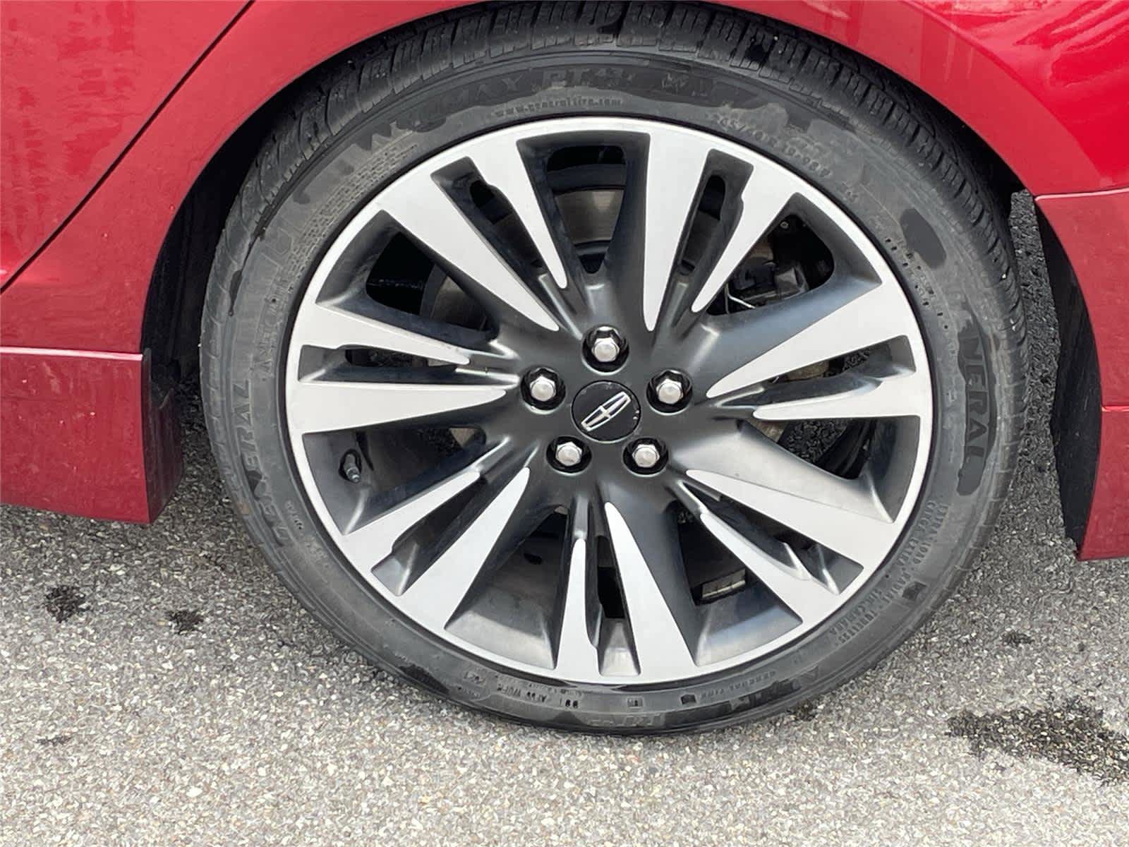 Used 2017 Lincoln MKZ Reserve w/ Climate Package AWD/4WD image 9
