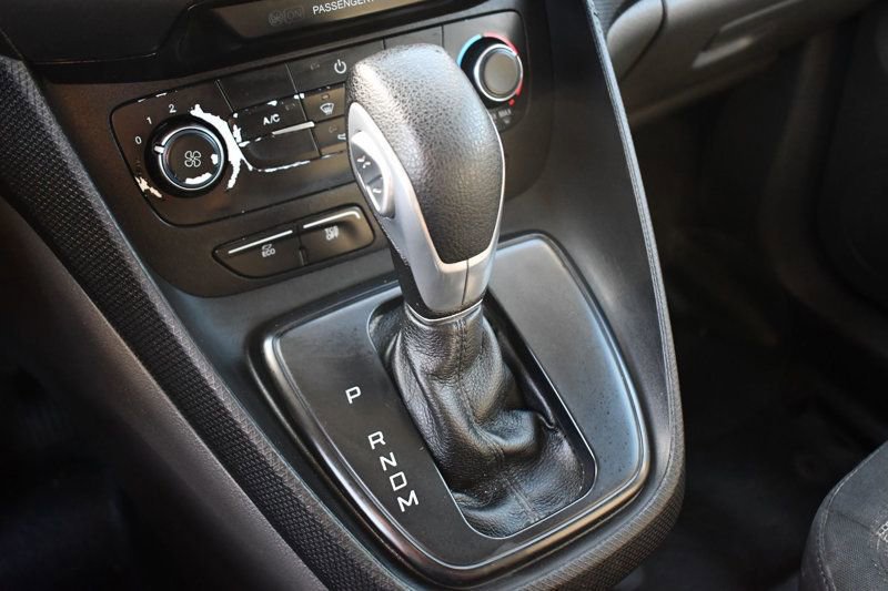 Used 2019 Ford Transit Connect XL image 25