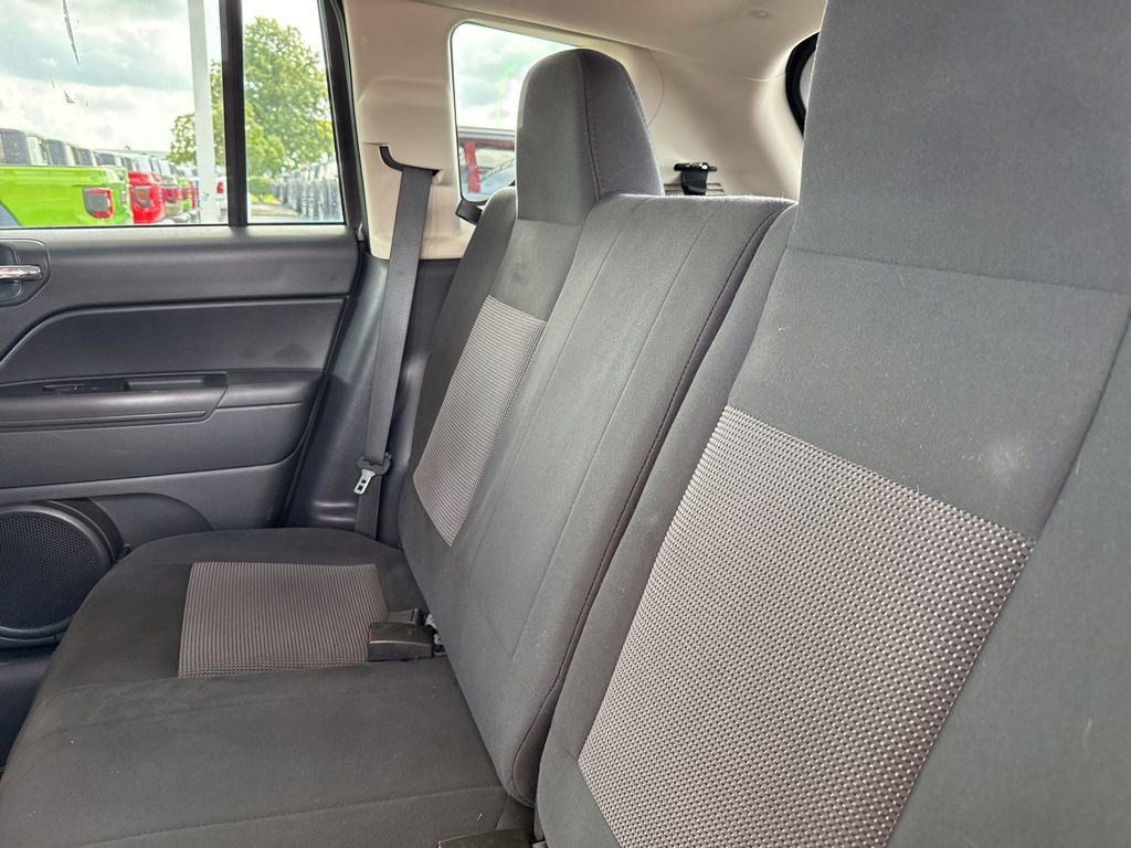 Used 2012 Jeep Compass Sport image 18