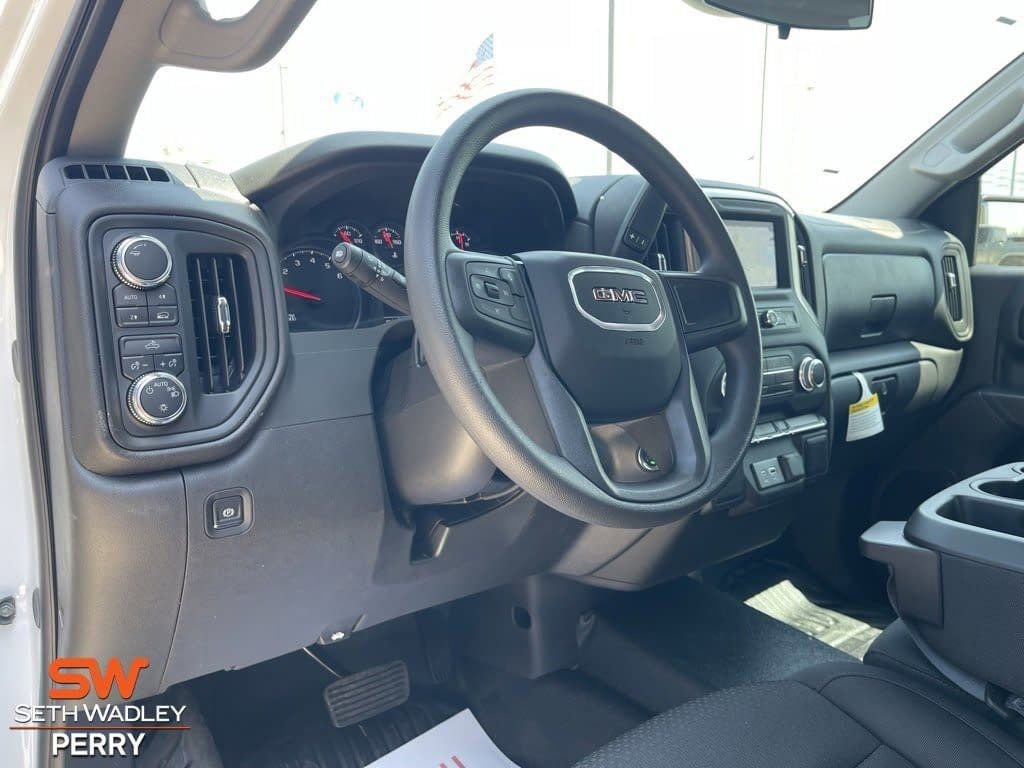 New 2025 GMC Sierra 1500 Pro AWD/4WD image 10