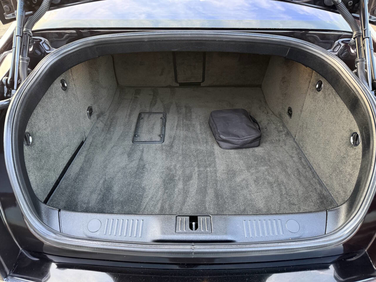 Used 2014 Bentley Flying Spur W12 image 19