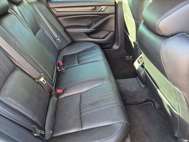Used 2020 Honda Accord Touring image 21