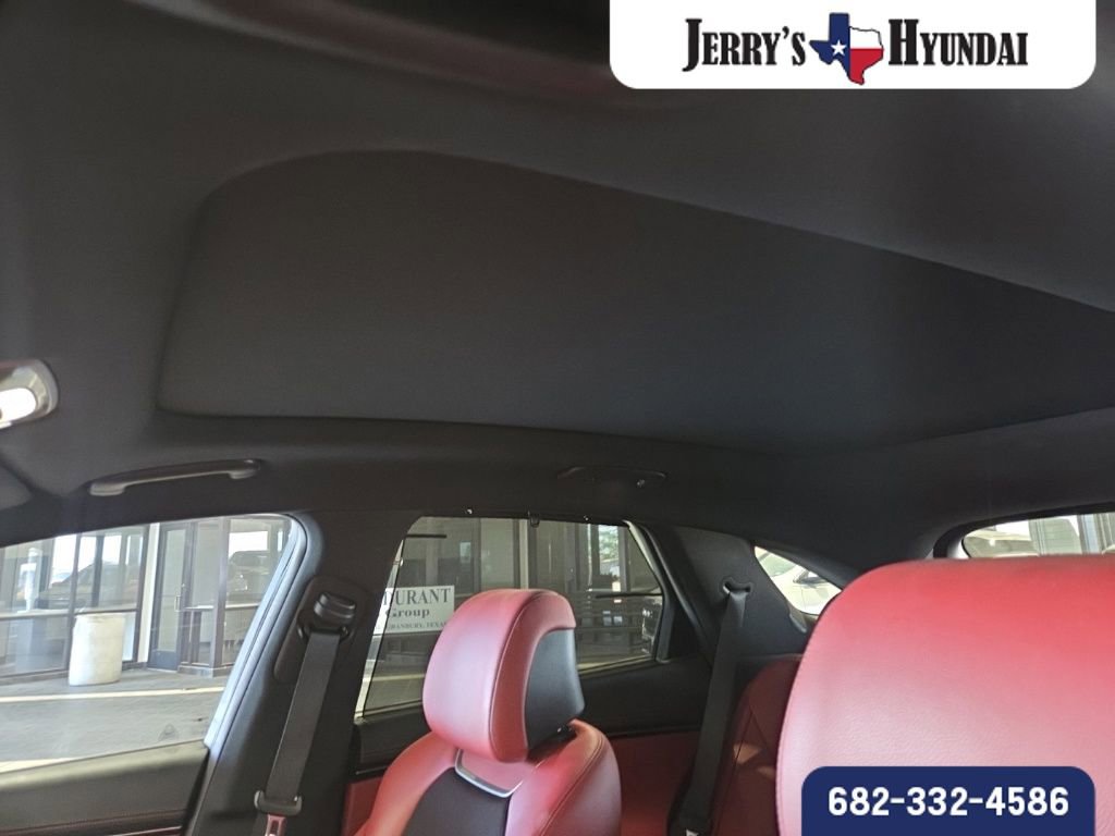 Used 2023 Genesis GV70 2.5T w/ Sport Prestige Package image 9