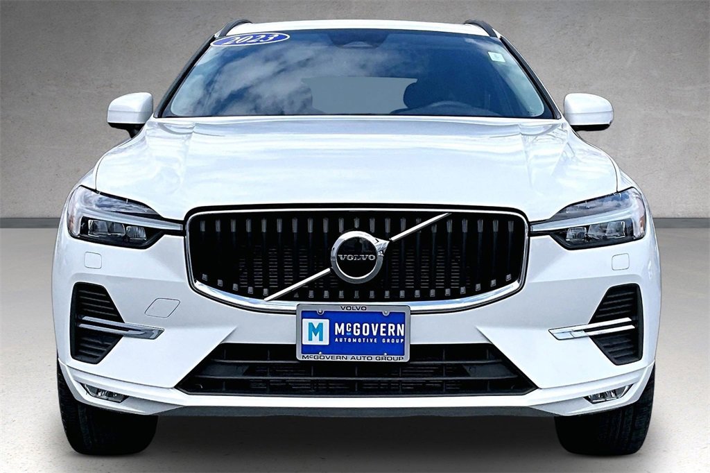 Certified 2023 Volvo XC60 B5 Core image 2