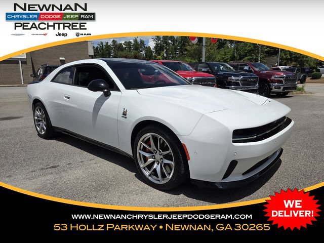 Used 2025 Dodge Charger Daytona Scat Pack w/ Track Pack AWD/4WD image 1