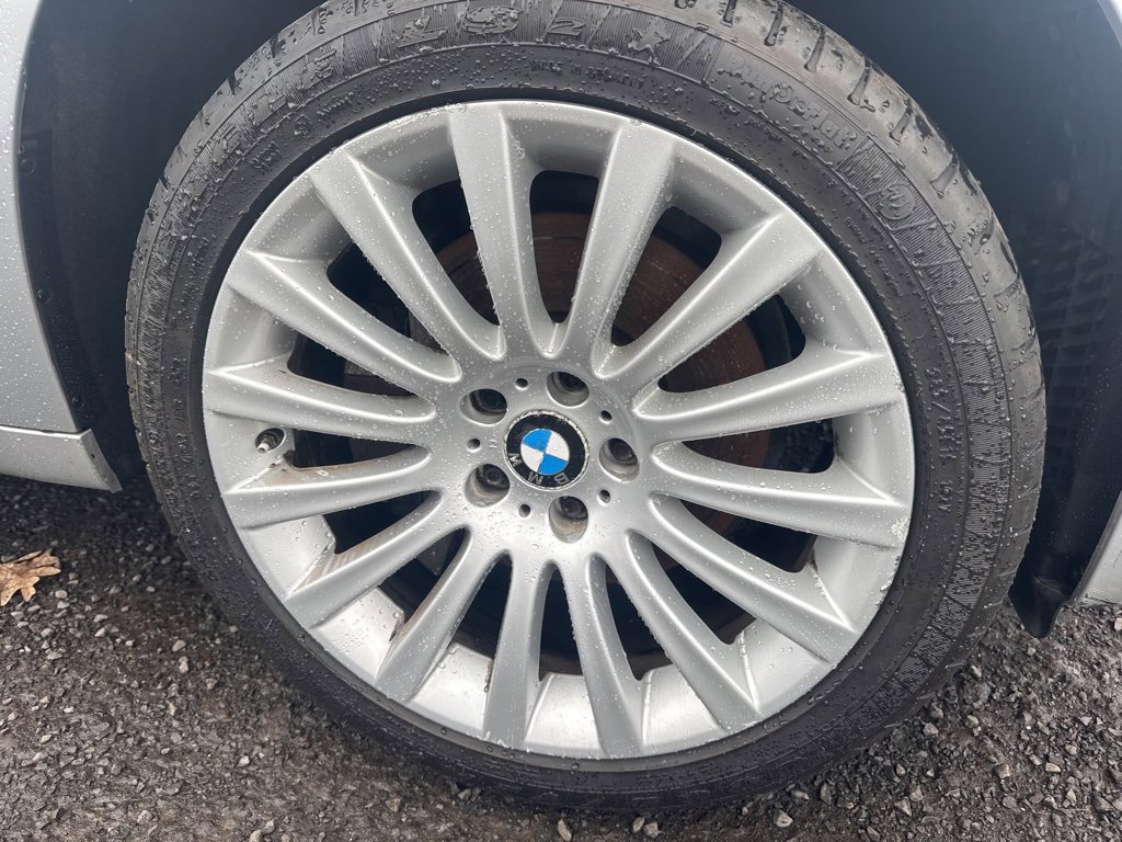 Used 2011 BMW 535i xDrive image 15